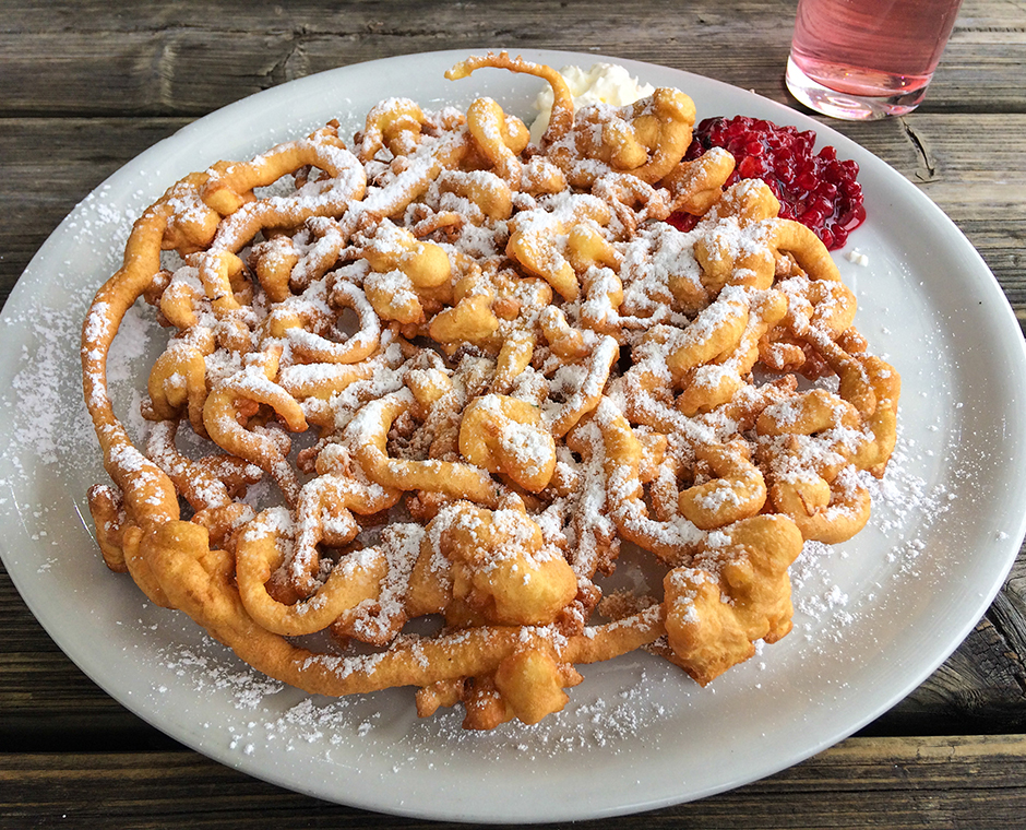 Frittelle dolci dalla caratteristica forma a spirale