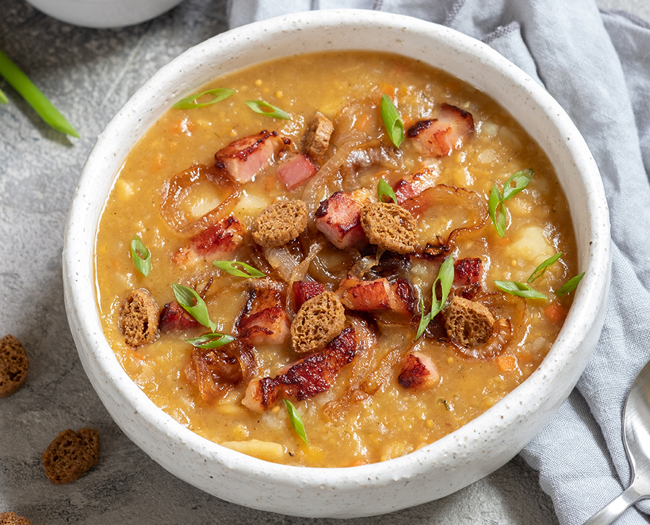 Zuppa con castagne e speck