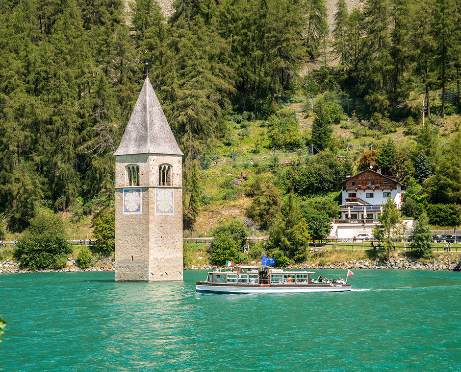 Vinschgau versunkener Kirchturm